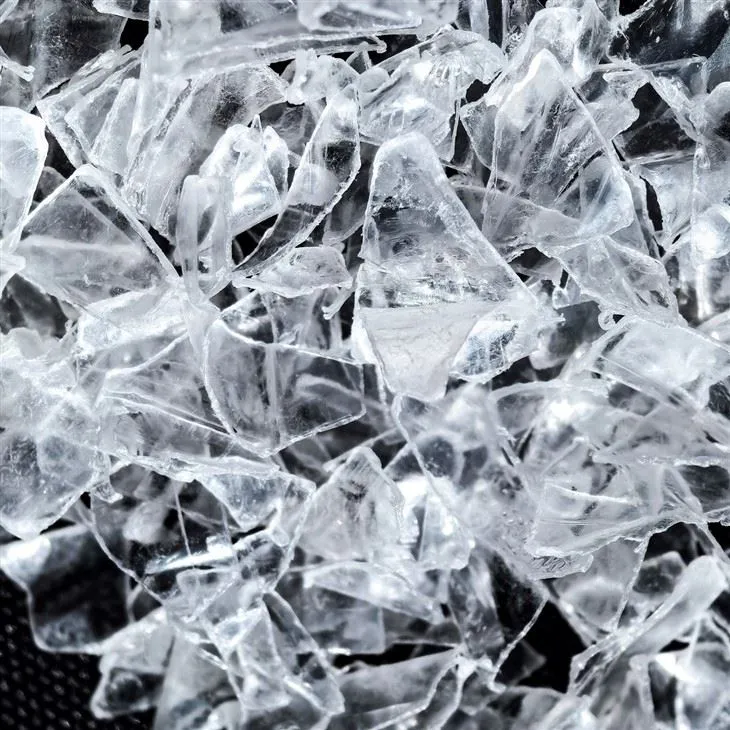 PET Flakes Διάφανα